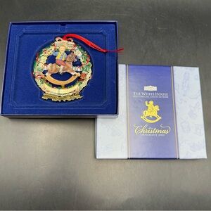 2003 White House Historical Association Christmas Ornament w/ Box & Booklet